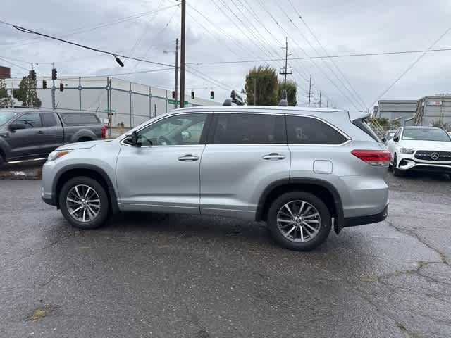 2018 Toyota Highlander SE XLE photo 6