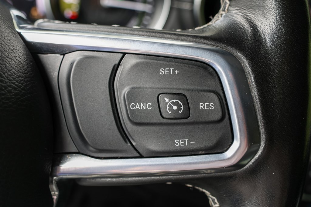 2023 Jeep Wrangler Sahara 4xe photo 14