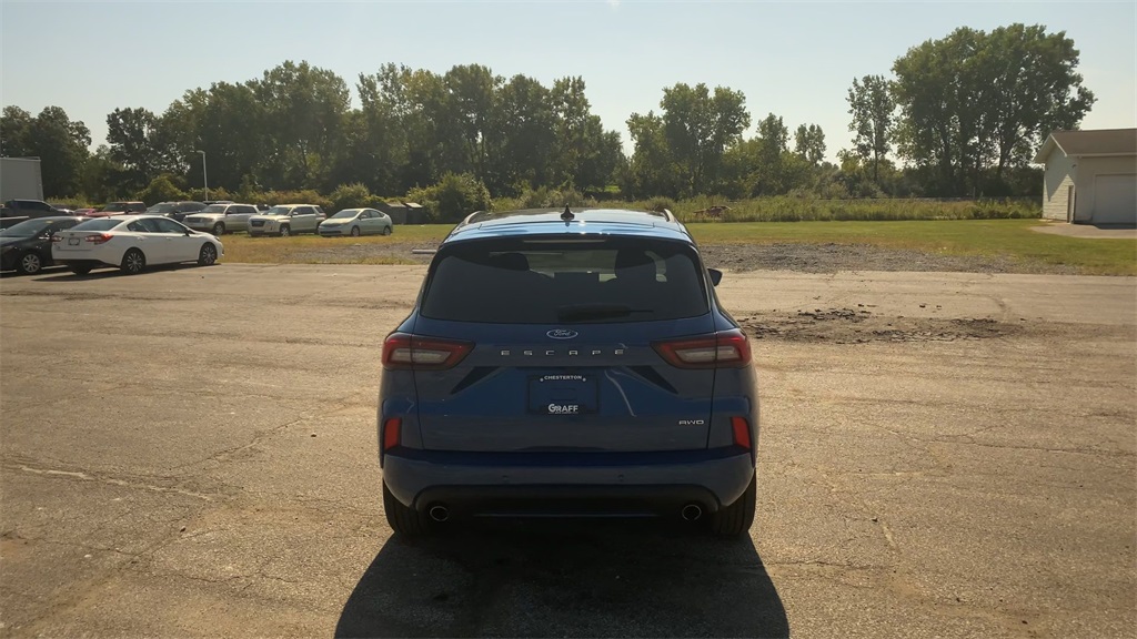 2023 Ford Escape ST-Line Elite photo 7