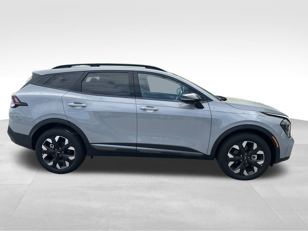 2024 Kia Sportage X-Line photo 4