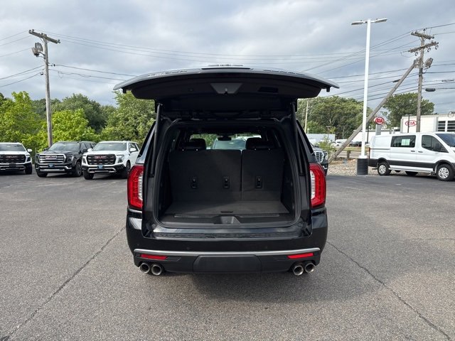 2022 Gmc Yukon Denali photo 10