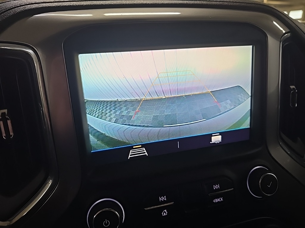 2020 Chevrolet Silverado 1500 LT photo 21