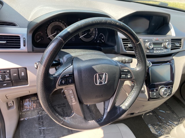 2015 Honda Odyssey EX-L photo 11