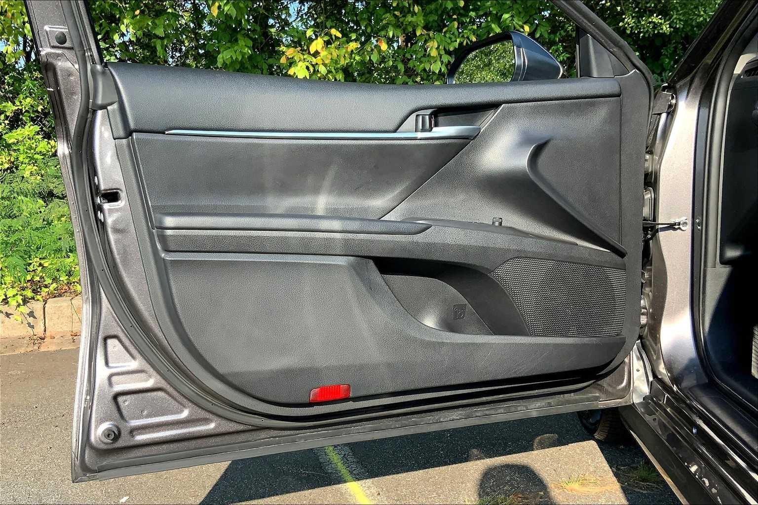 2024 Toyota Camry LE photo 19