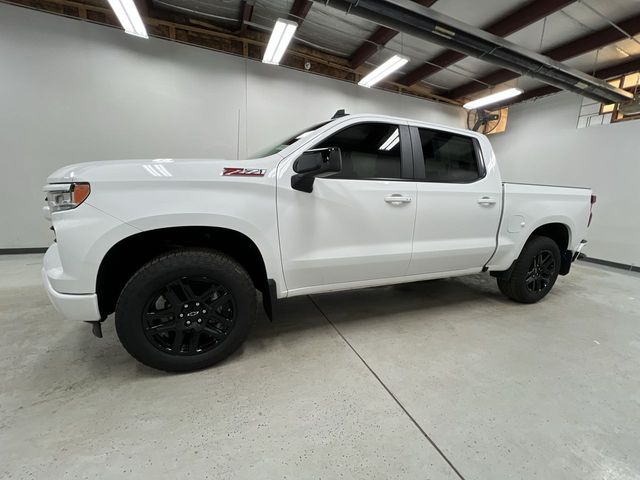 2024 Chevrolet Silverado 1500 RST photo 4