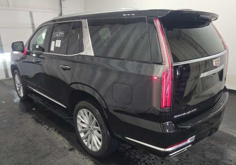 2025 CADILLAC ESCALADE - Image 4