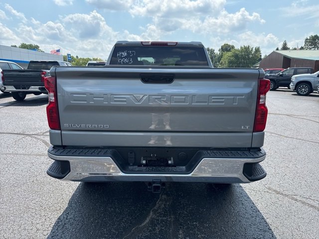 2026 Chevrolet Silverado 1500 LT photo 3