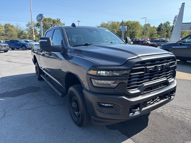 2025 Ram 2500 Tradesman photo 2
