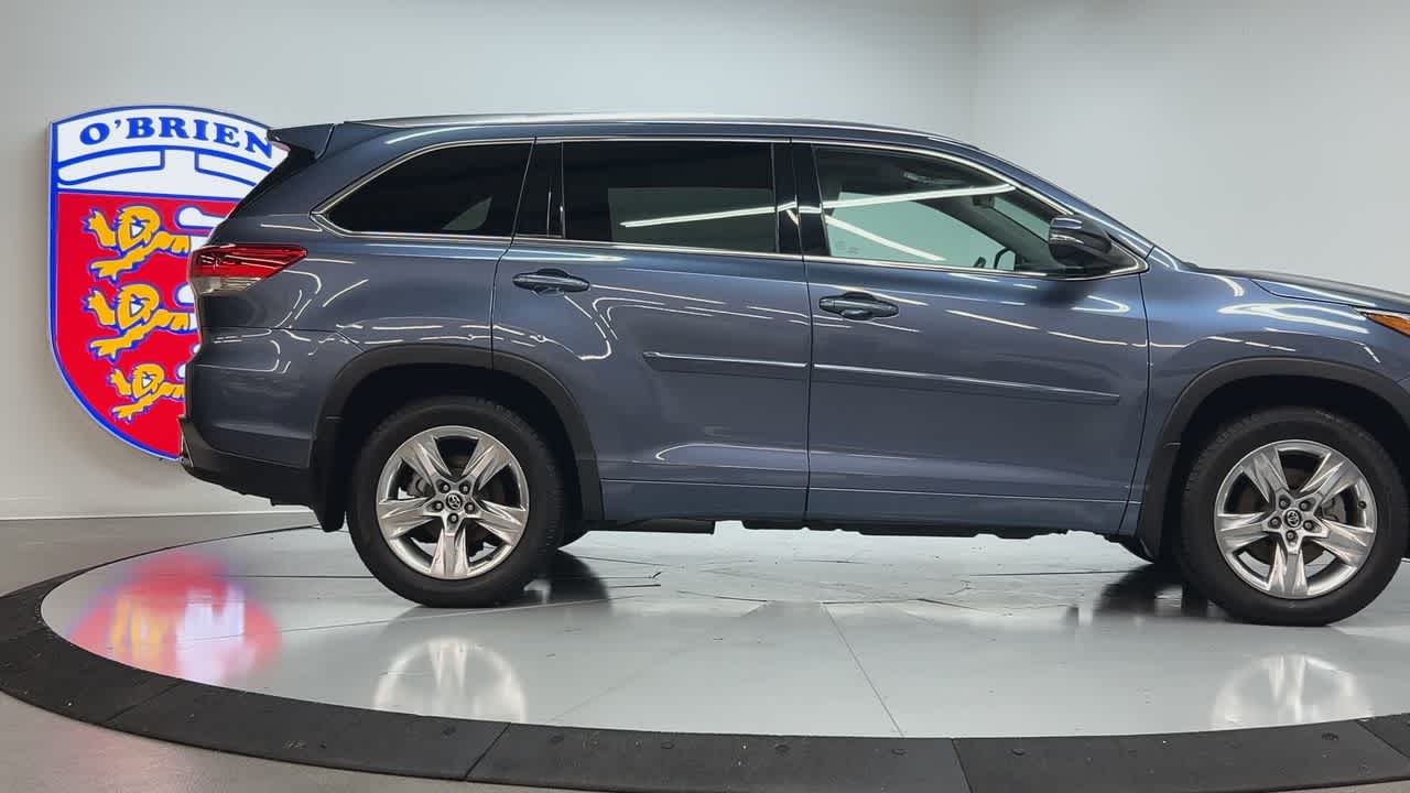 2018 Toyota Highlander Limited Platinum photo 4