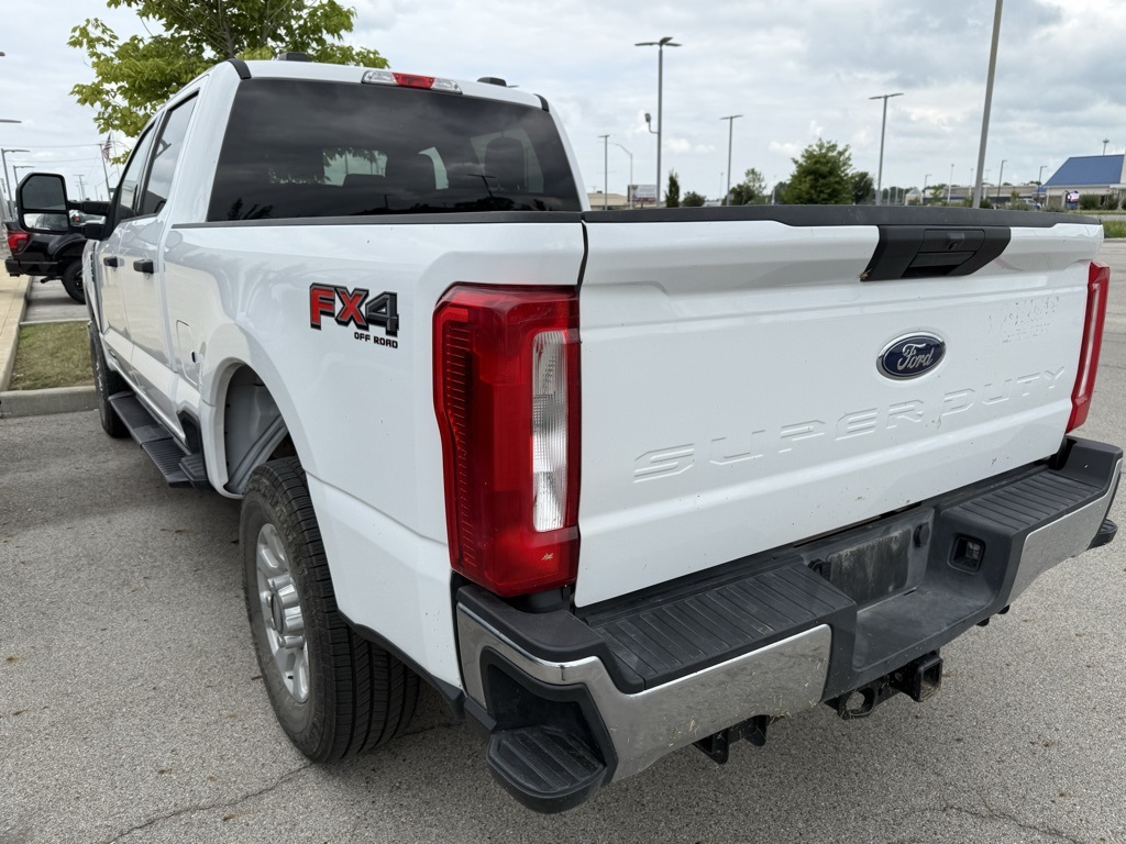 2024 Ford F-250 XLT photo 7
