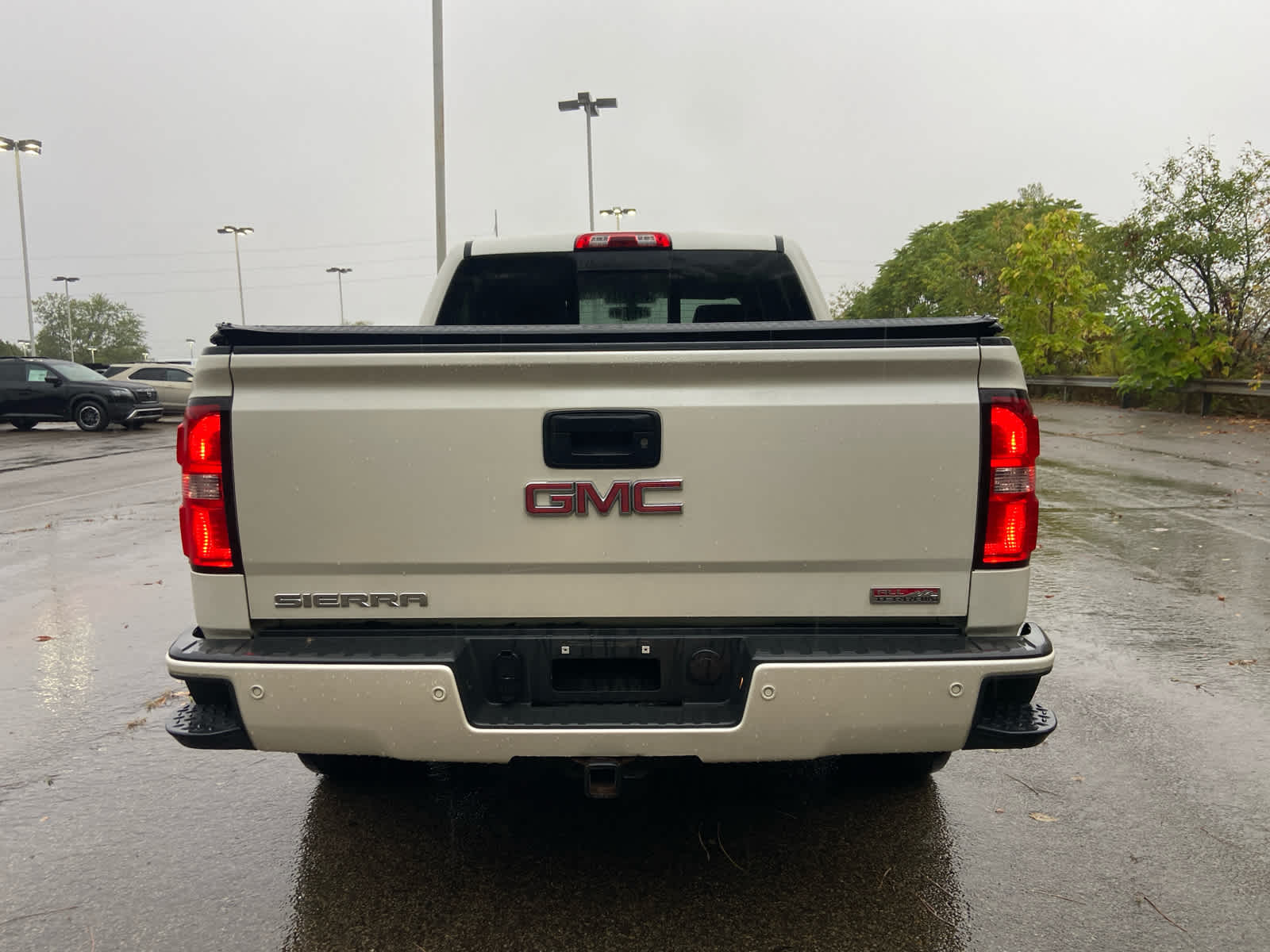 2015 Gmc Sierra 1500 SLT photo 3