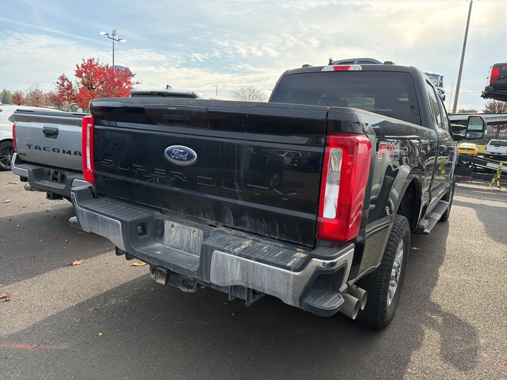 2024 Ford F-250 XLT photo 4