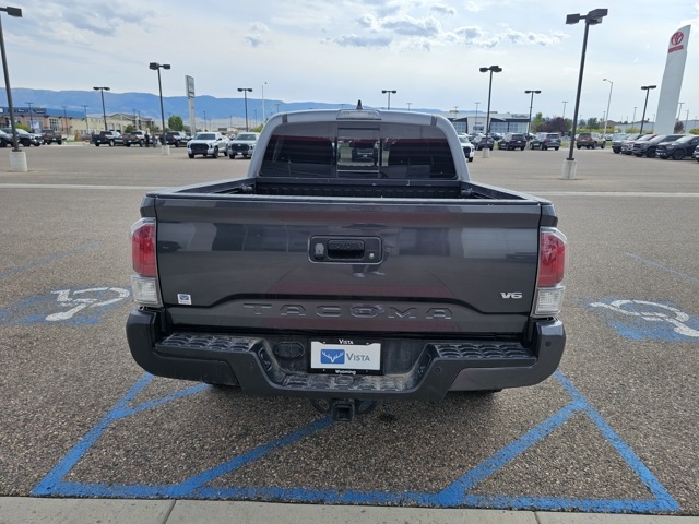 2021 Toyota Tacoma TRD Sport photo 2