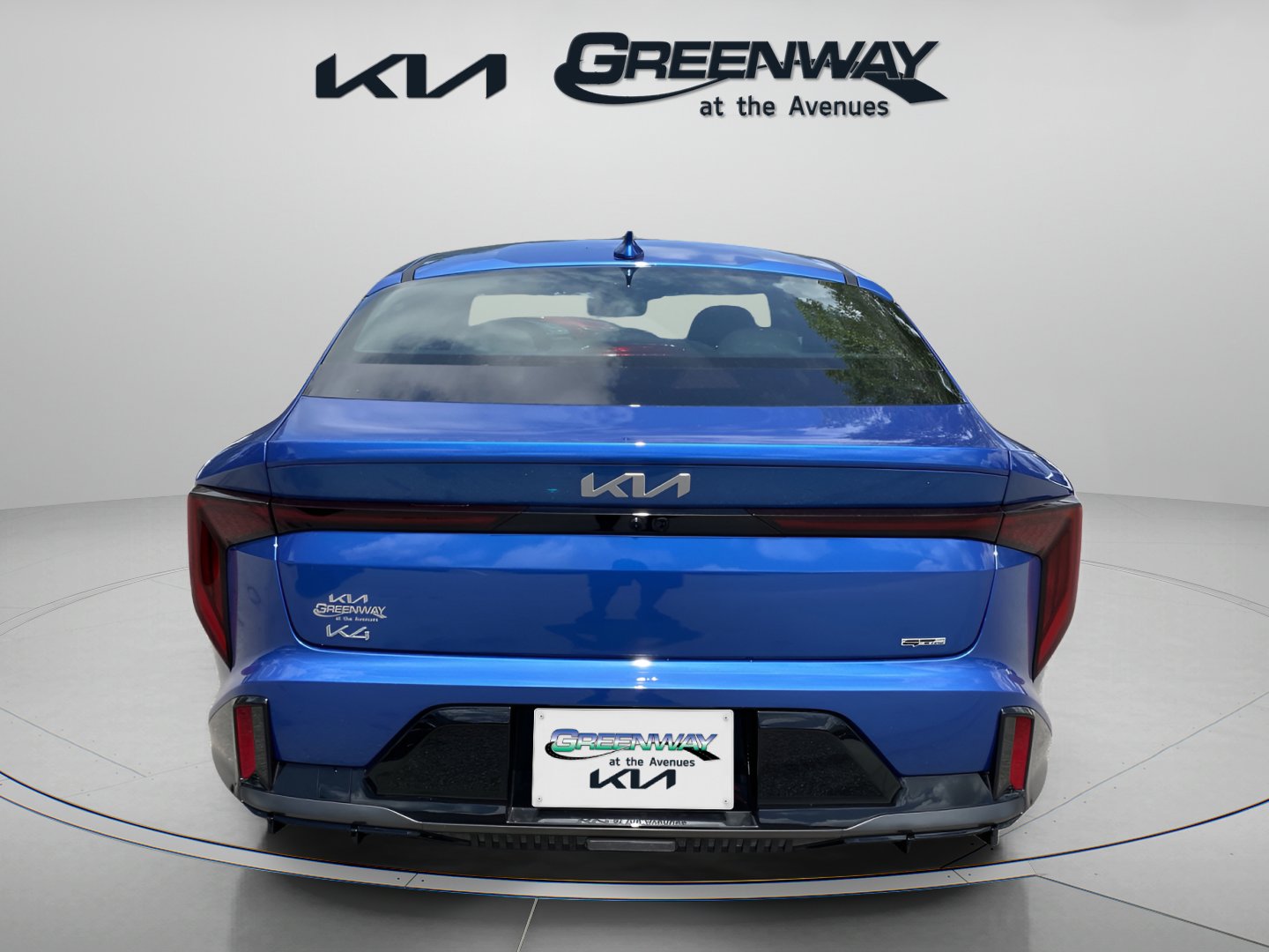 2025 Kia K4 GT-Line photo 3