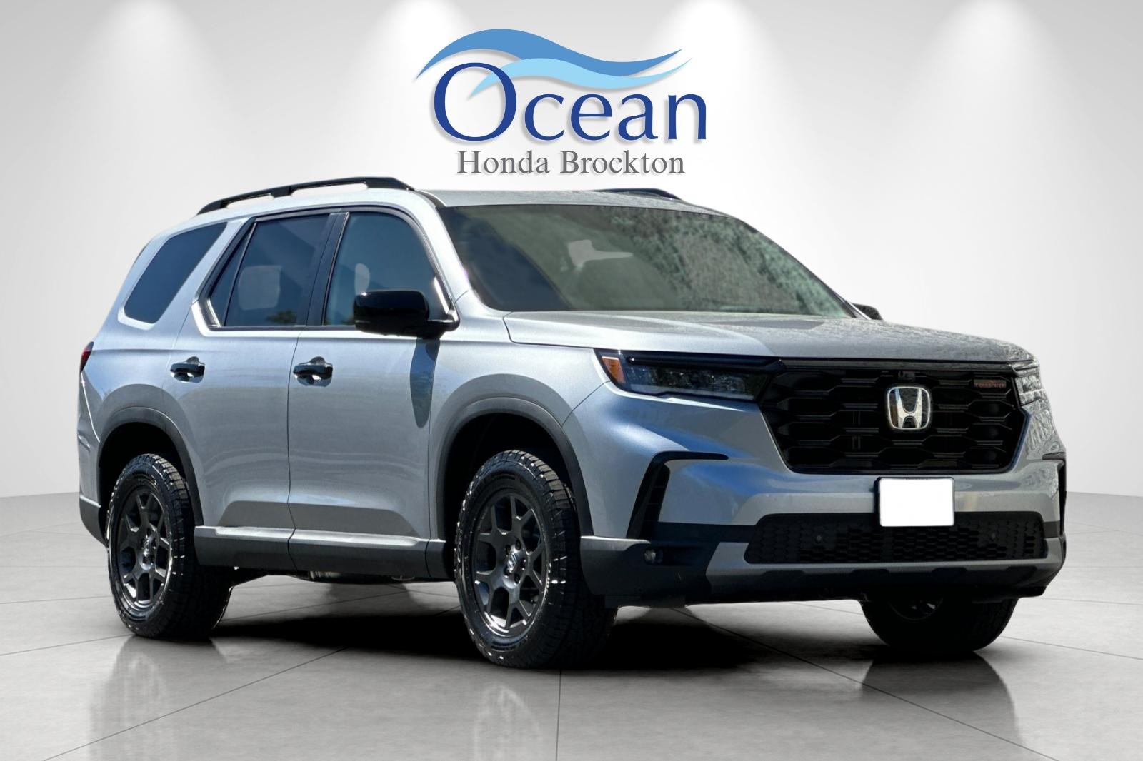2025 Honda Pilot TrailSport photo 4