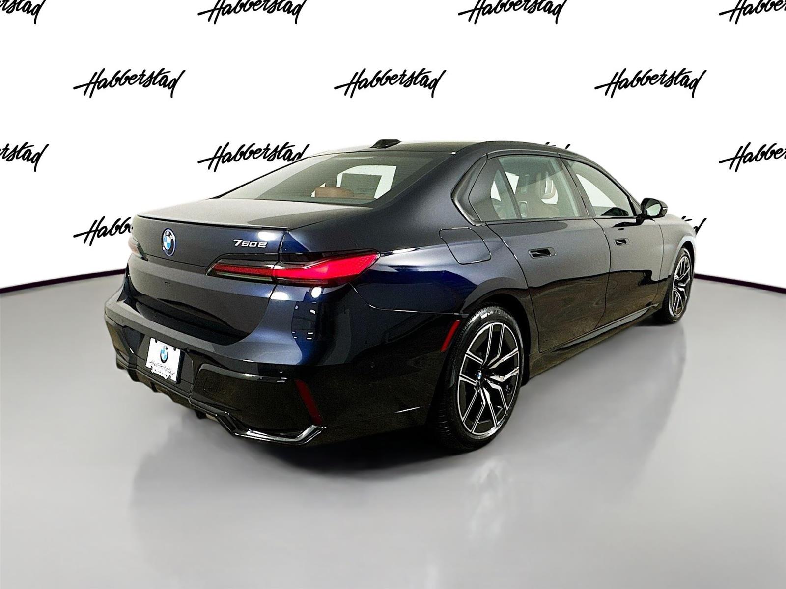 2026 Bmw 750e photo 5