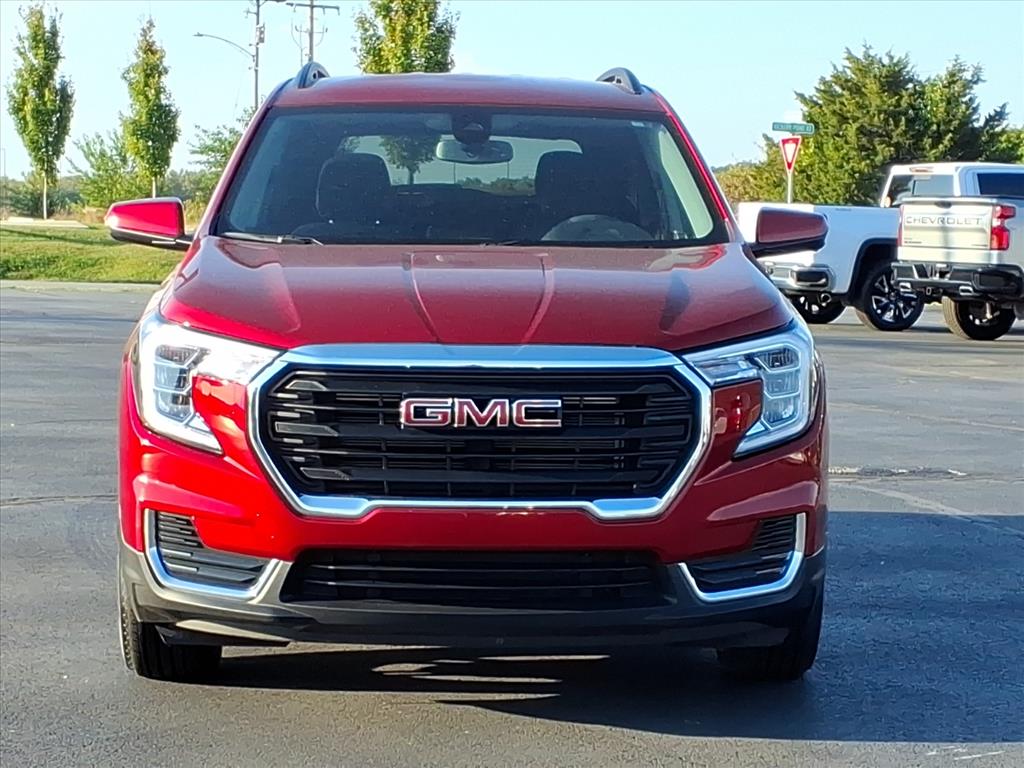 2024 Gmc Terrain SLE photo 8