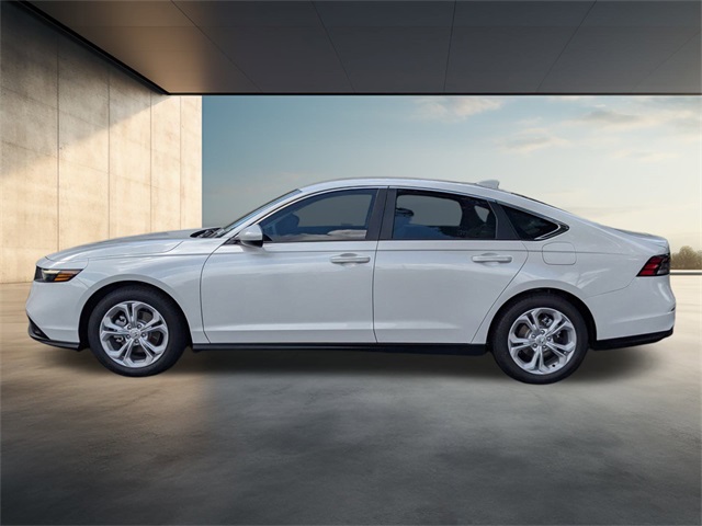 2025 Honda Accord LX photo 7