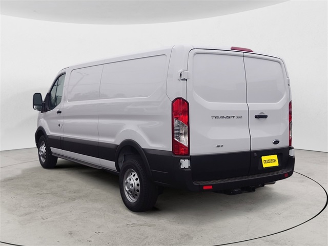 2024 Ford Transit photo 3