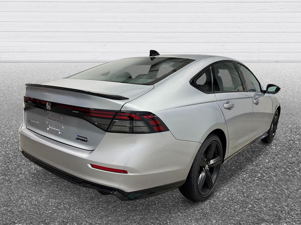 2025 Honda Accord Hybrid Sport-L photo 6