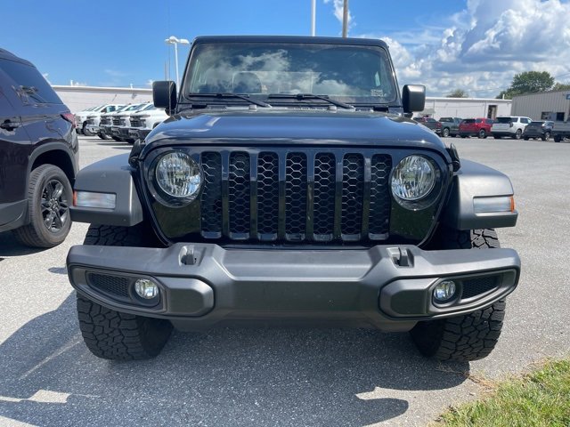 2023 Jeep Gladiator Sport S photo 2