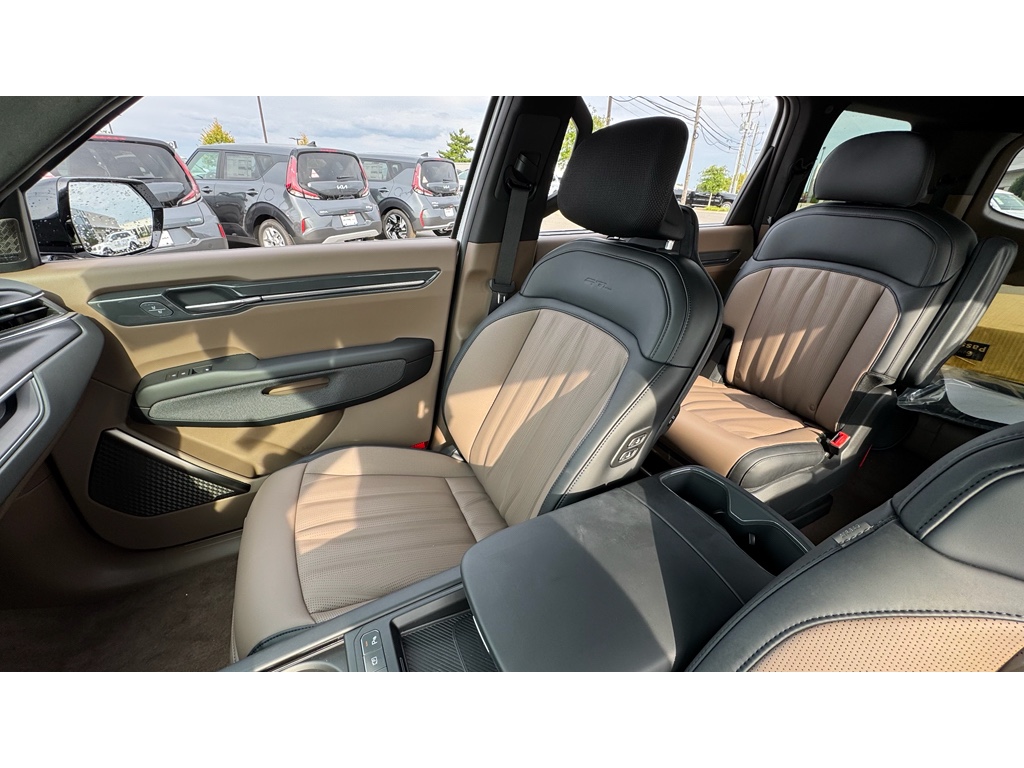 2026 Kia EV9 GT-Line photo 7
