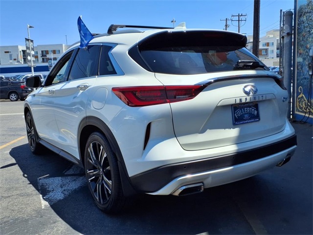 2021 Infiniti QX50 Luxe photo 3