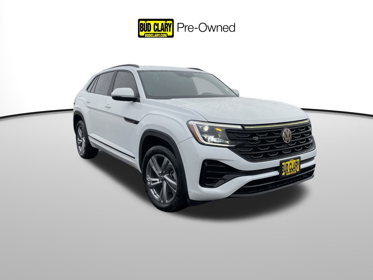 2024 Volkswagen Atlas Cross Sport SEL R-LINE's photo
