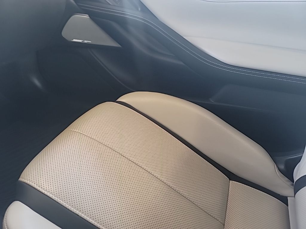 2021 Infiniti Q60 3.0t Luxe photo 16