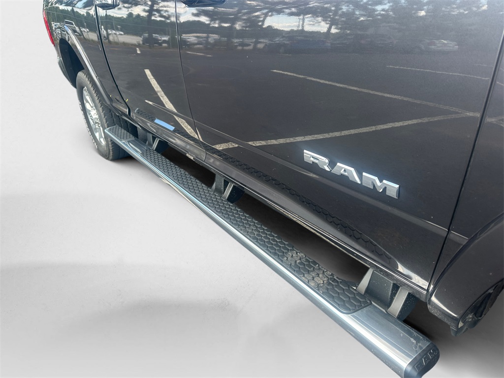 2021 Ram 2500 Laramie photo 17