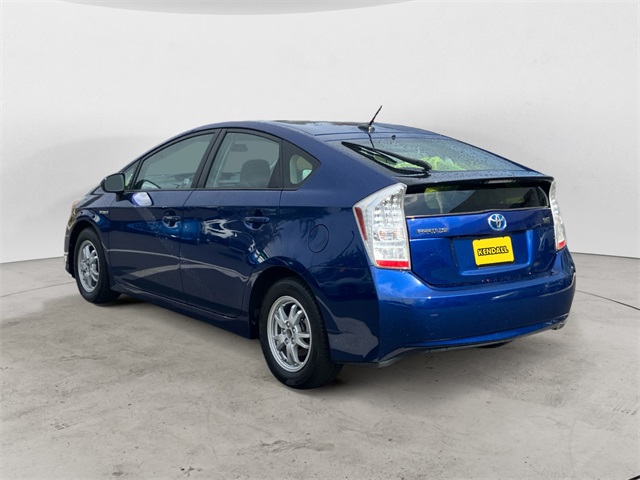 2010 Toyota Prius Three photo 4