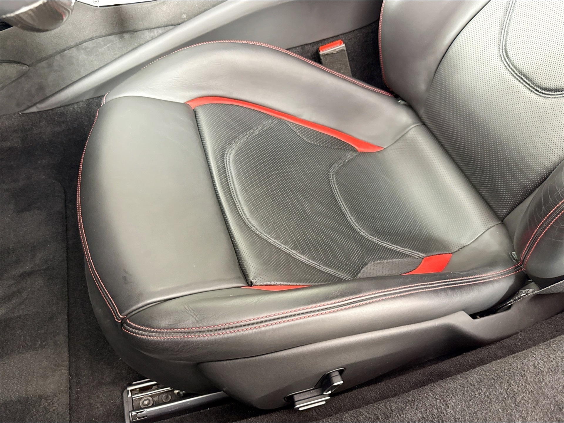2023 Ferrari 296 GTB photo 15