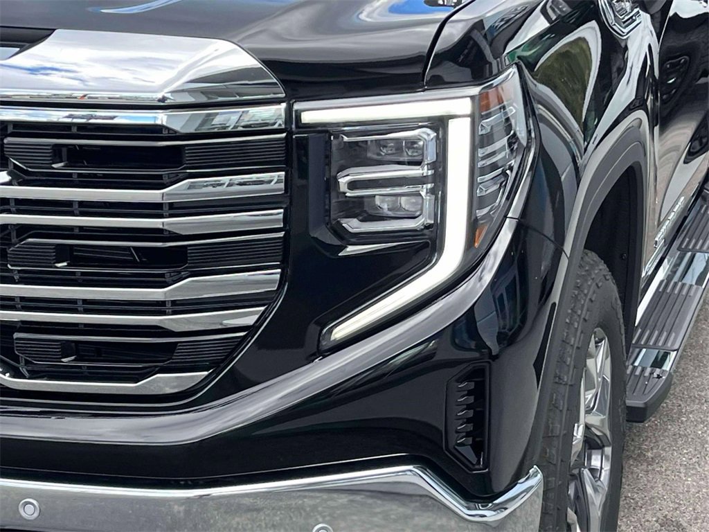 2026 Gmc Sierra 1500 SLT photo 9
