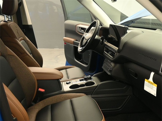 2025 Ford Bronco Sport Outer Banks photo 15