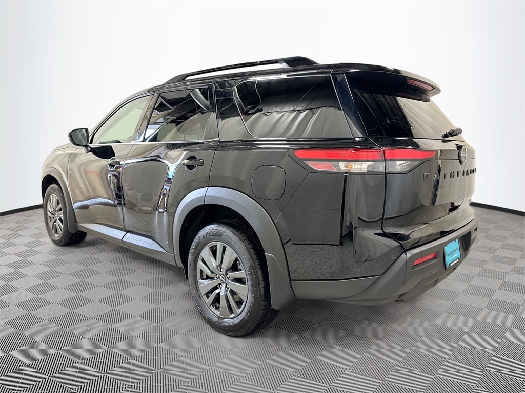 2025 Nissan Pathfinder SV photo 11