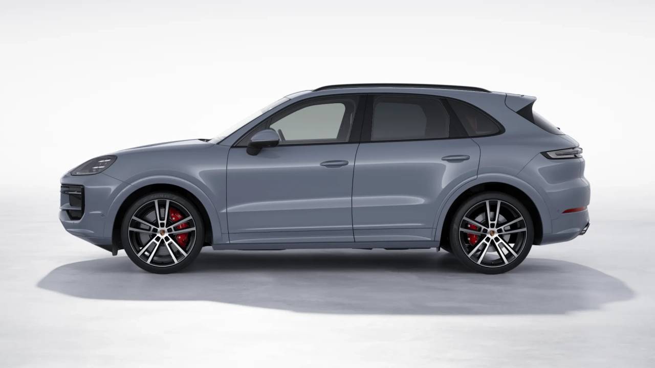 2026 Porsche Cayenne S photo 2