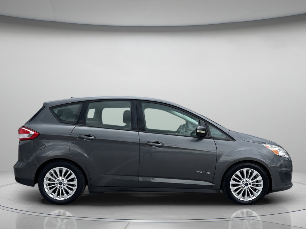 2017 Ford C-Max Hybrid SE photo 2