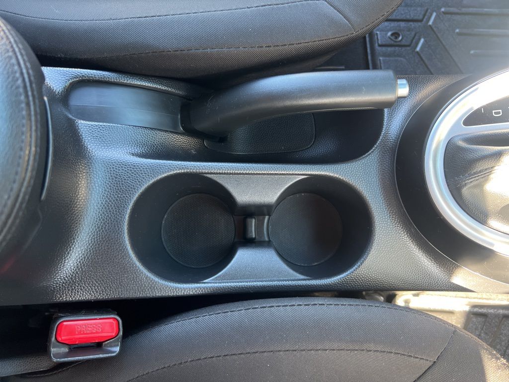 2016 Kia Soul Base photo 21