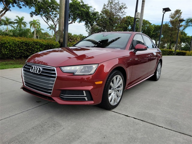 2018 Audi A4 2.0T Ultra Premium photo 4