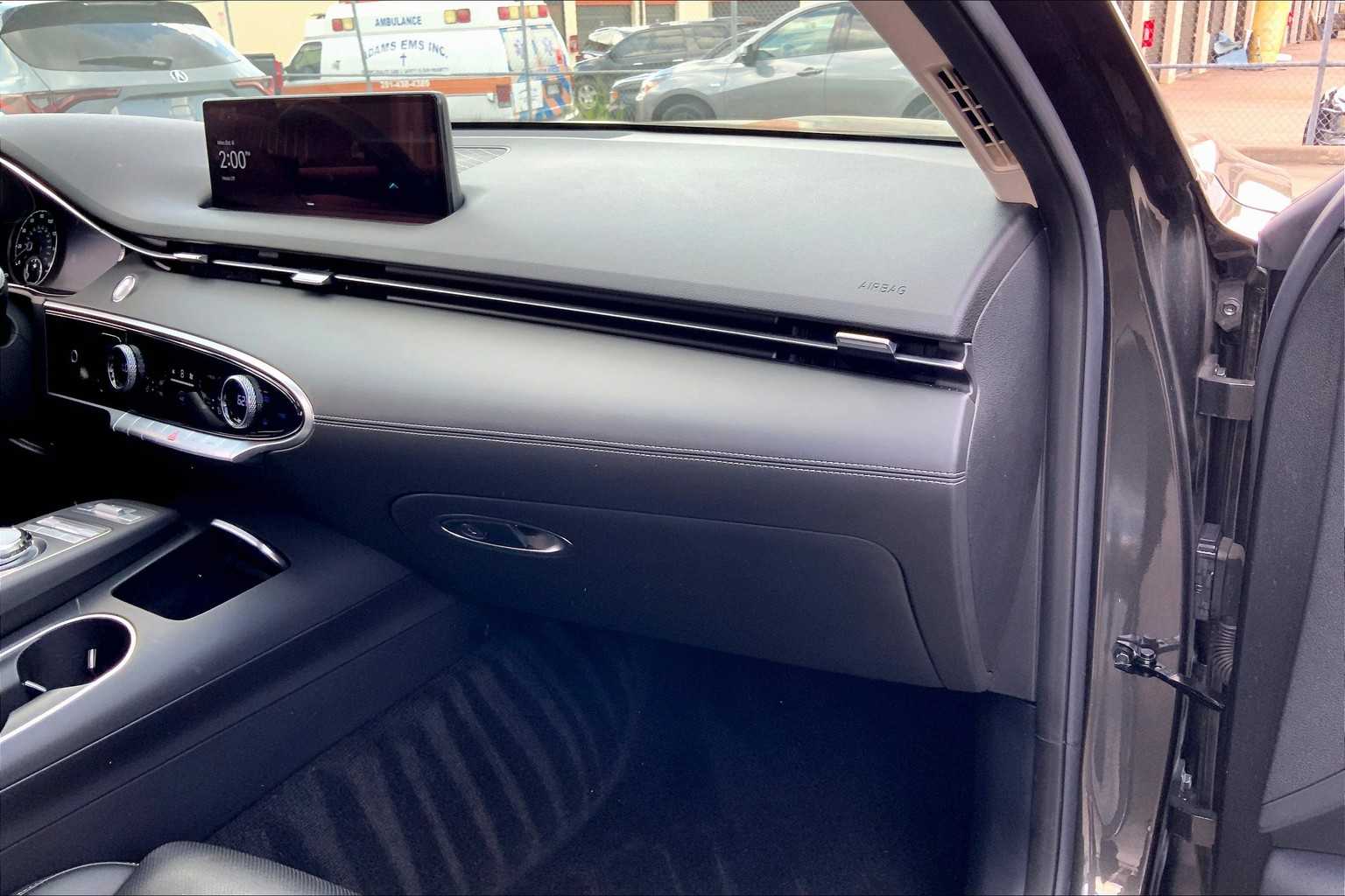 2025 Genesis GV70 2.5T photo 17