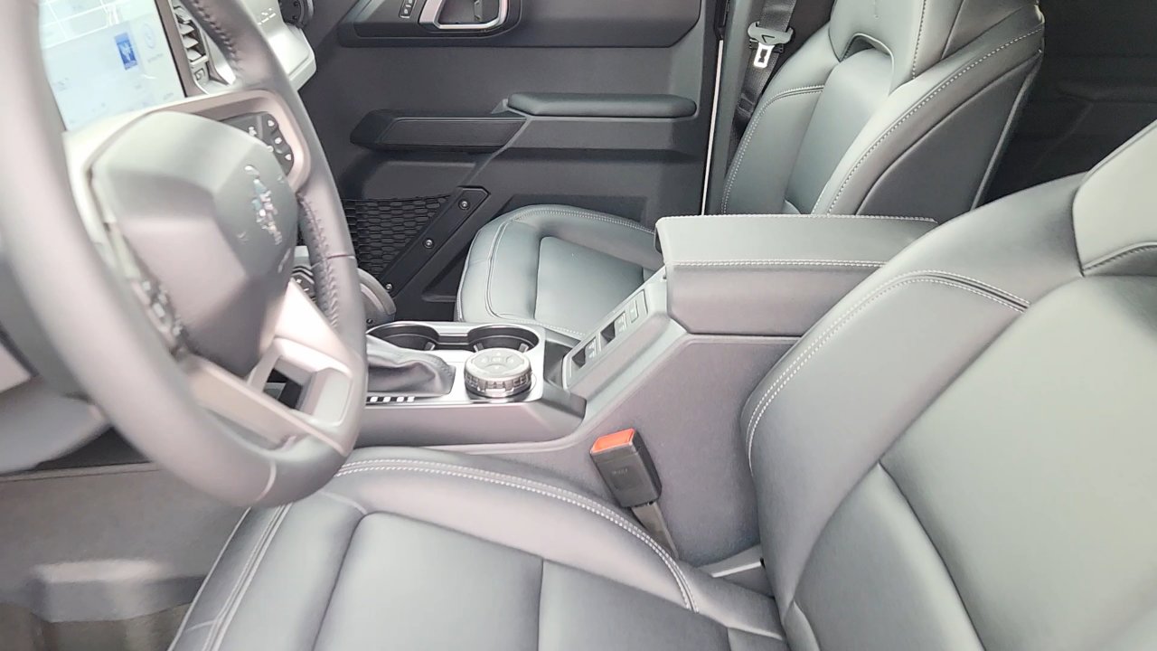2025 Ford Bronco Big Bend photo 17