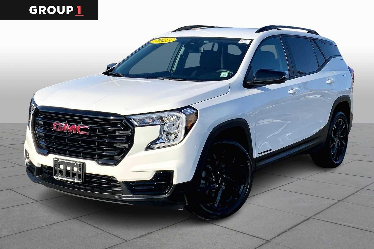 2023 GMC Terrain SLE's photo