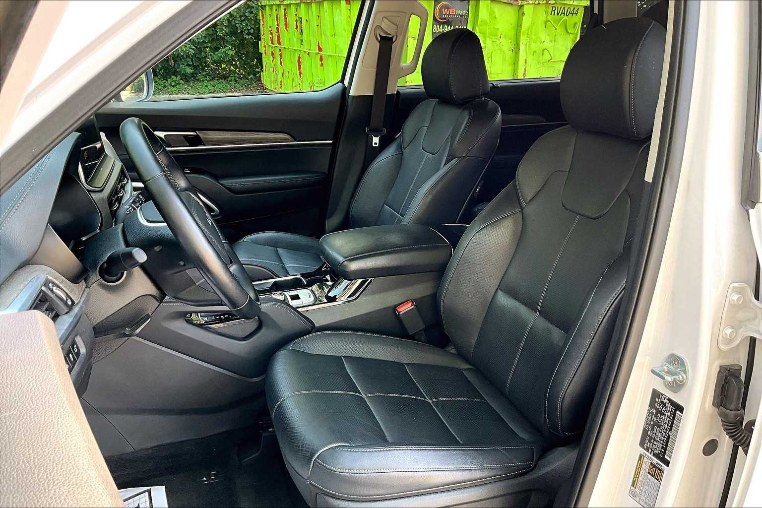 2022 Kia Telluride EX photo 7