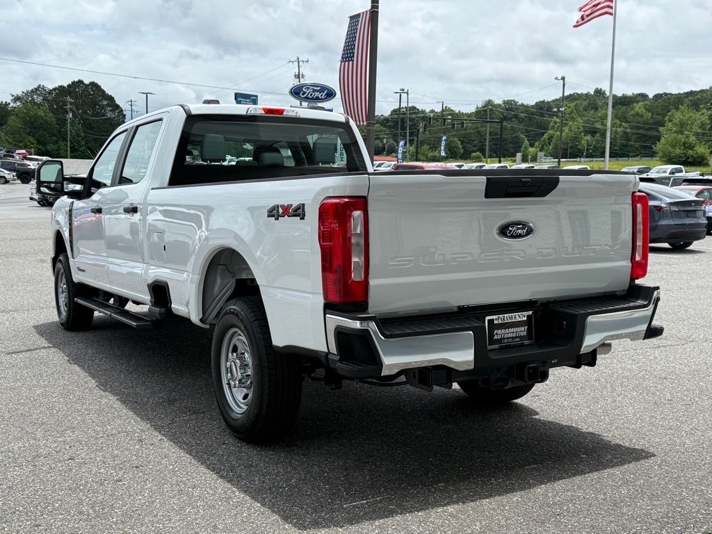 2025 Ford F-250 XL photo 2