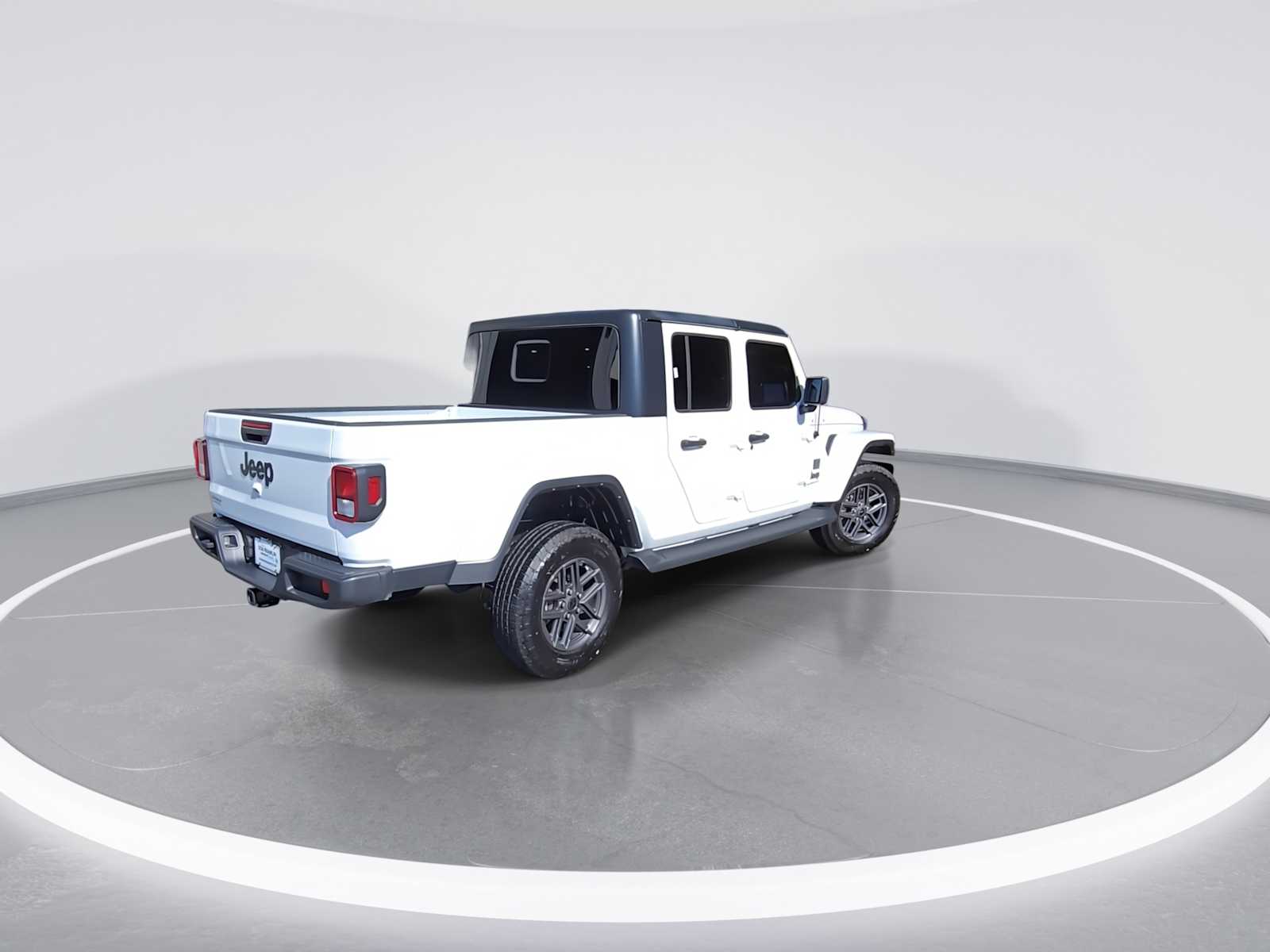 2022 Jeep Gladiator Altitude photo 8