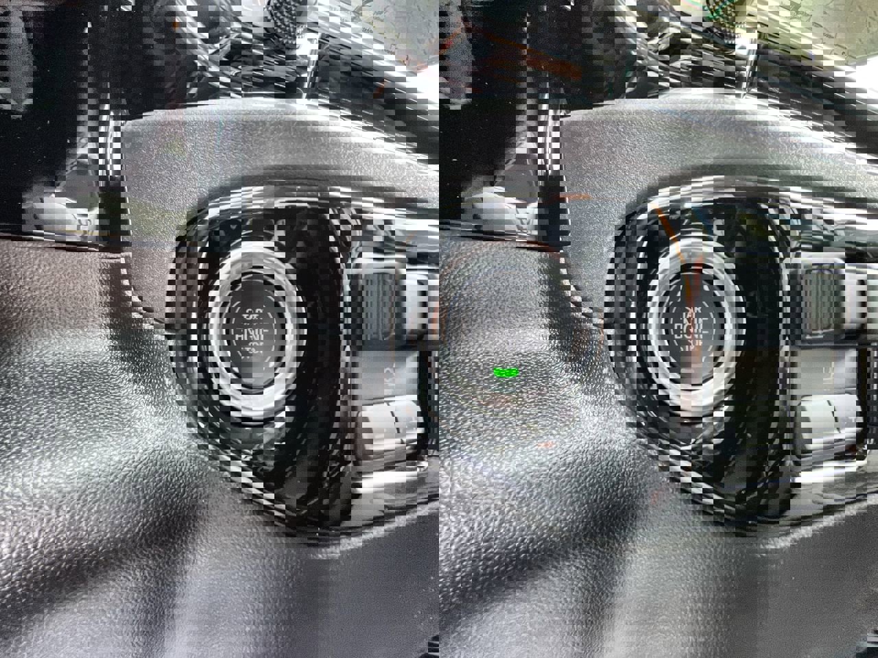 2025 Chevrolet Silverado 1500 LT photo 15