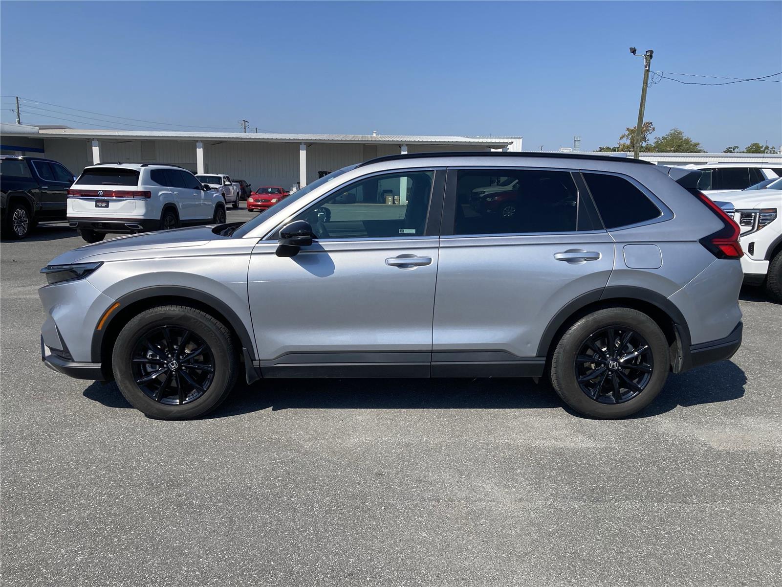 2025 Honda CR-V Hybrid Sport-L photo 3