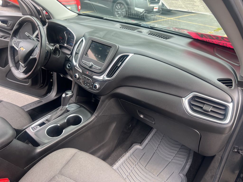2019 Chevrolet Equinox LT photo 15