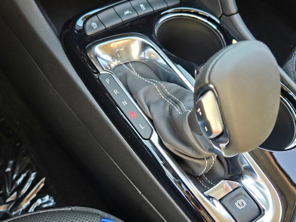 2026 Buick Encore GX Sport Touring photo 17