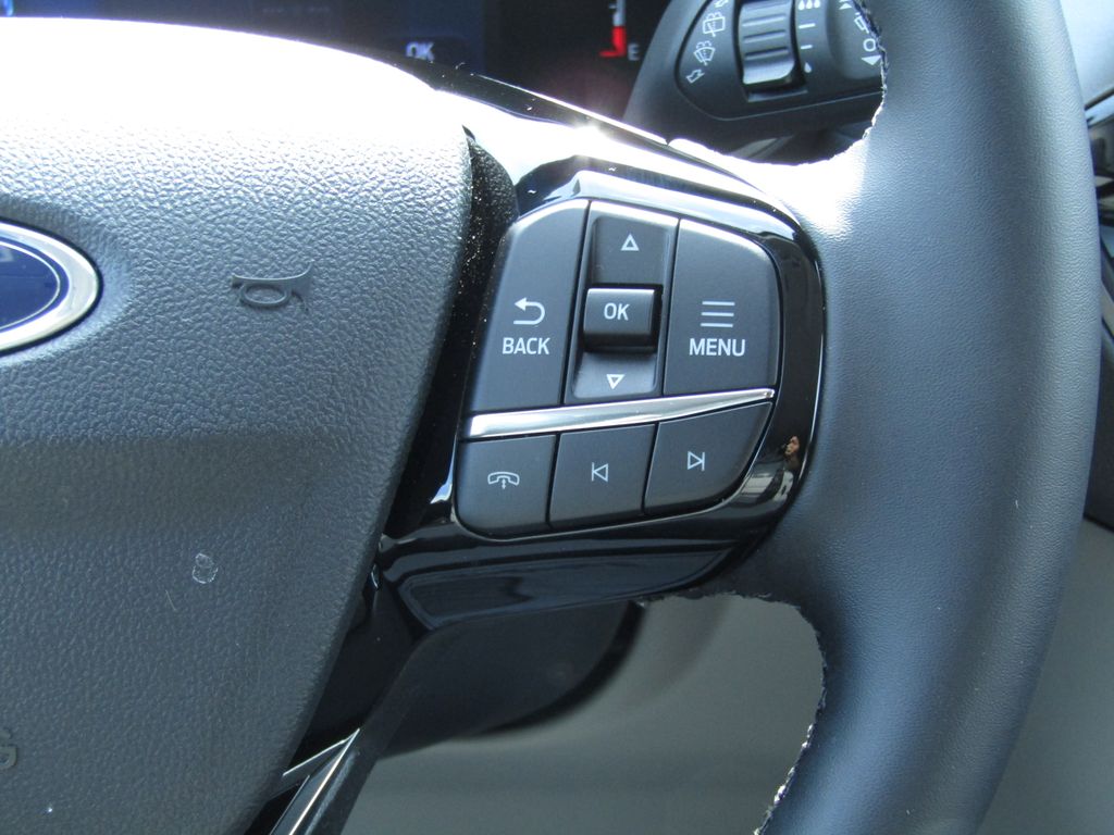 2025 Ford Escape Active photo 18